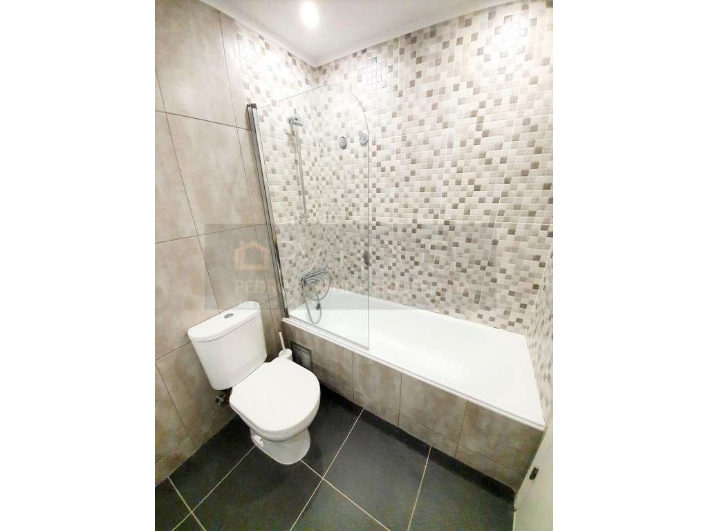 Apartamento T0+1 Avenidas Novas, Lisboa-13