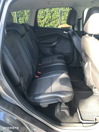 Ford Kuga 2.0 TDCi FWD Titanium - 19