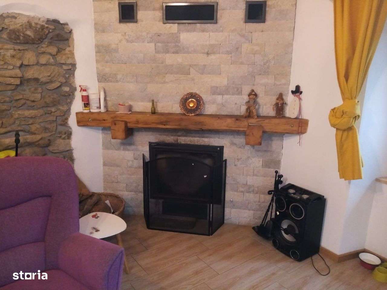 Casă P+M,1800 mp teren,Săcărțmb-jud.Hunedoara - Imagine principală: 5/20