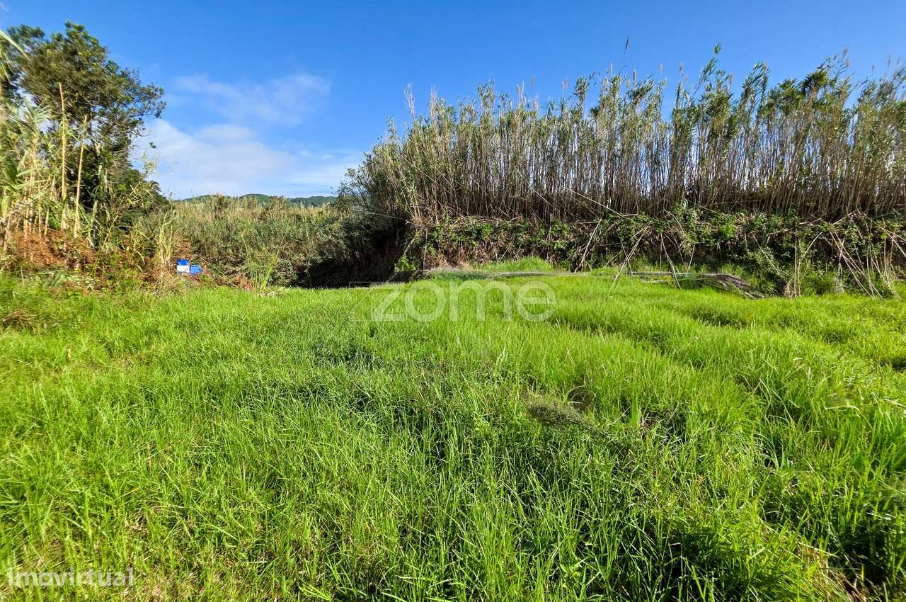 Terreno Urbano com Vista Mar na Candelária em São Miguel-11