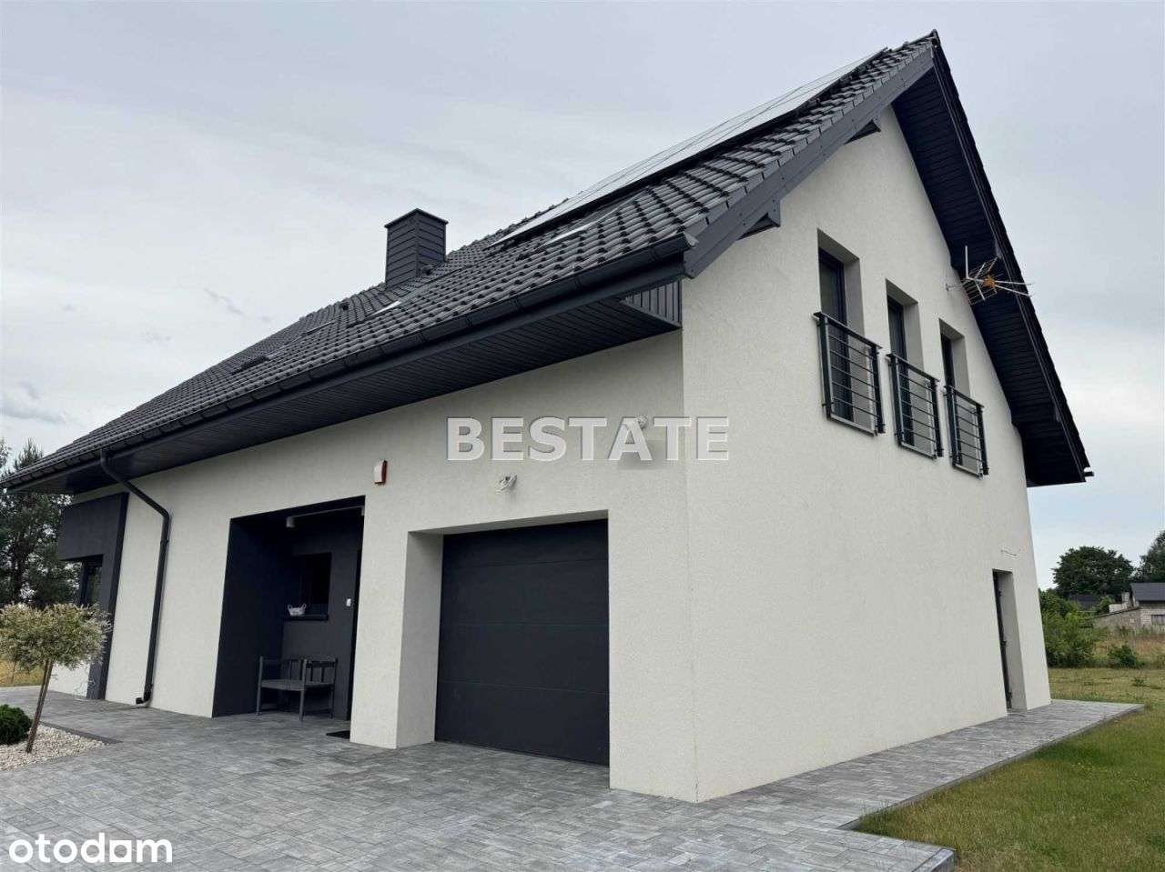 Dom w zaciszu zieleni, wysoki standard-0