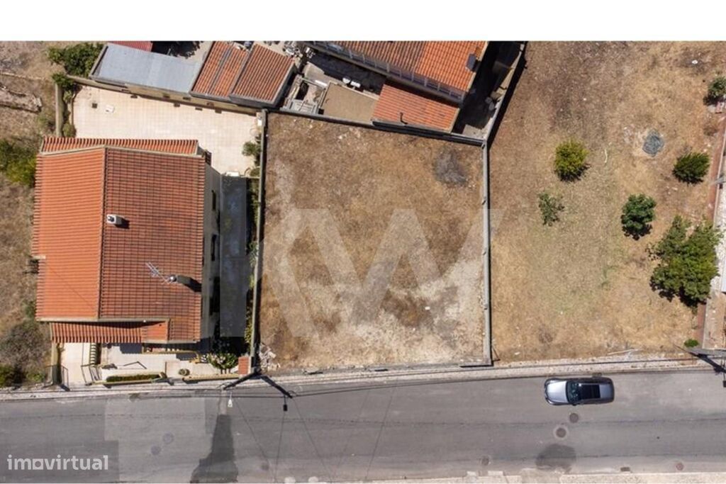 Terreno Urbano para construção -Fonte Santa-Vialonga- 310m2 de área de