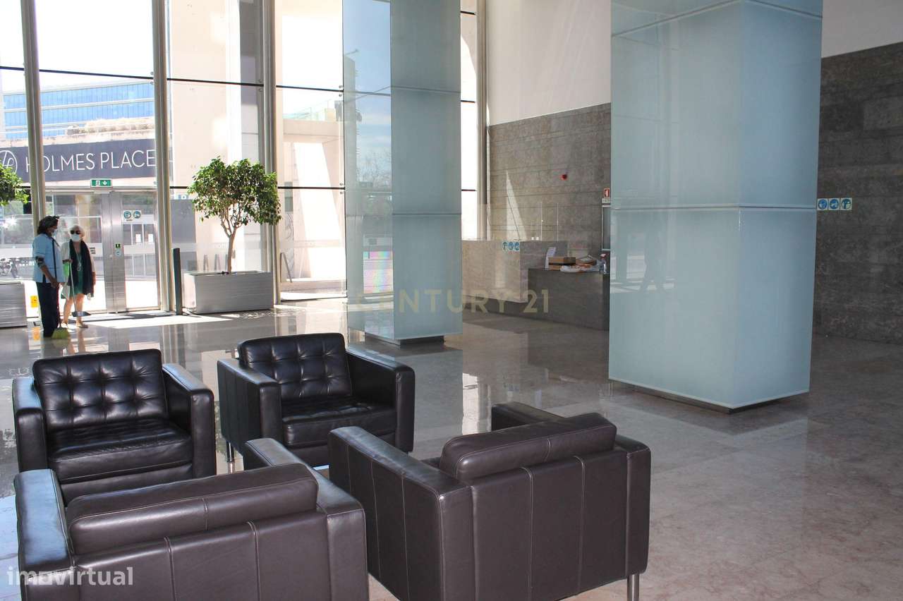 Apartamento T1 vista rio, edifício PANORAMIC, Parque das Nações-22