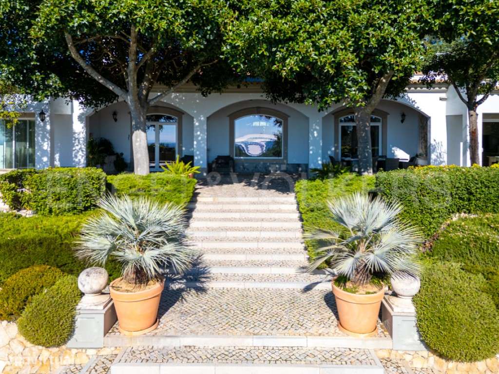 Vila Elegante com Vista Mar entre Estoi e Santa Bárbara Nexe-46