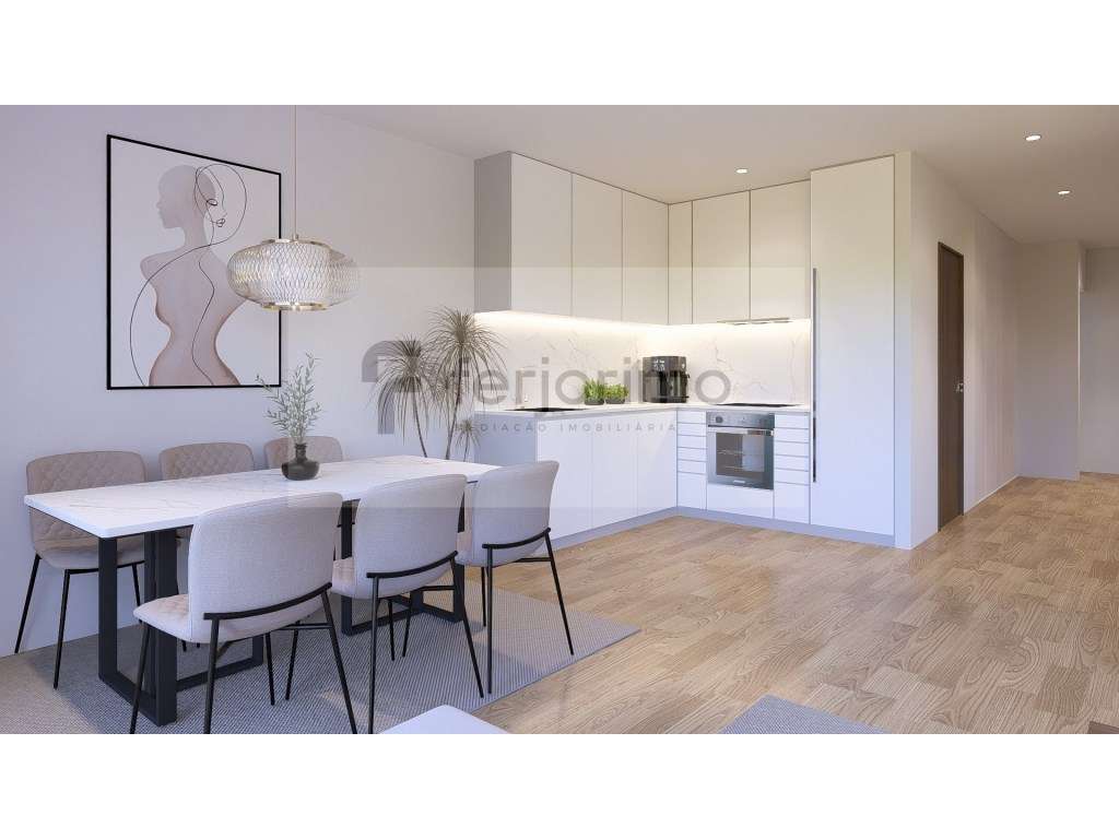 Andar Moradia Tipo T1 com moveis de cozinha, roupeiros forrados e d...-6