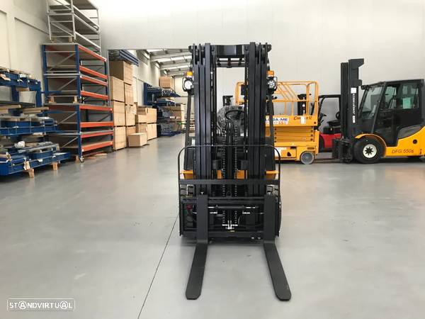 Outra não listada Empilhador NOVO Euroyen 2500 Kgs Diesel - 4