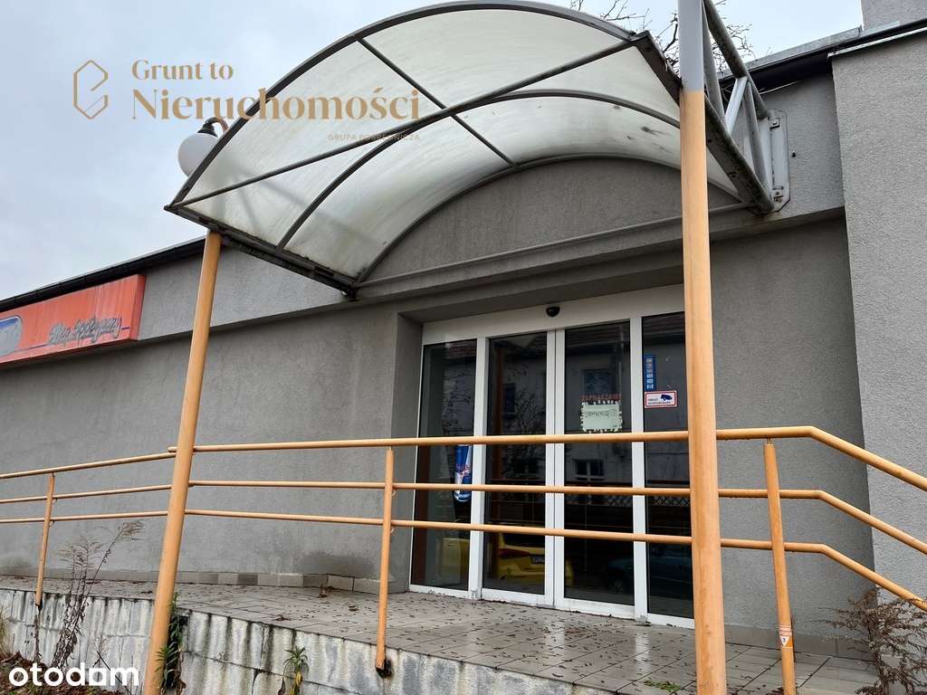 Lokal usługowy z potencjałem!-4