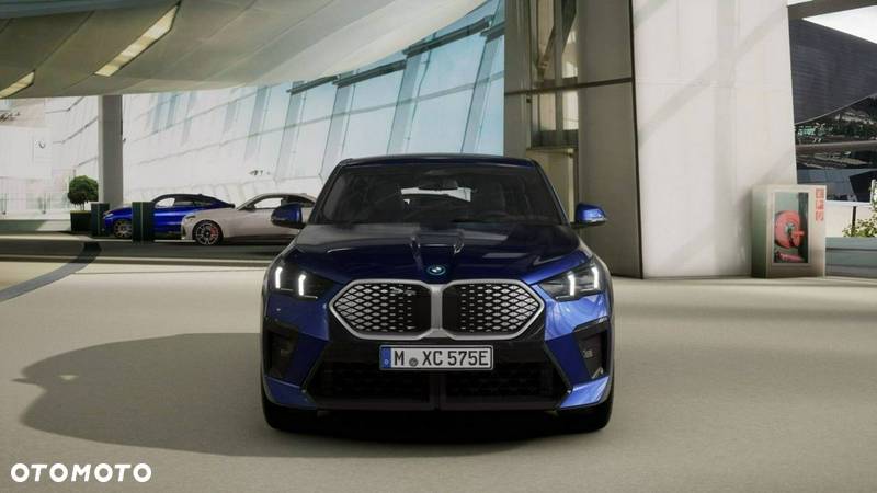 BMW iX2 - 3