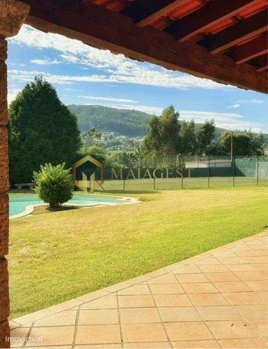 Moradia independente T7 com grande jardim e piscina em Penafiel - Grande imagem: 4/12