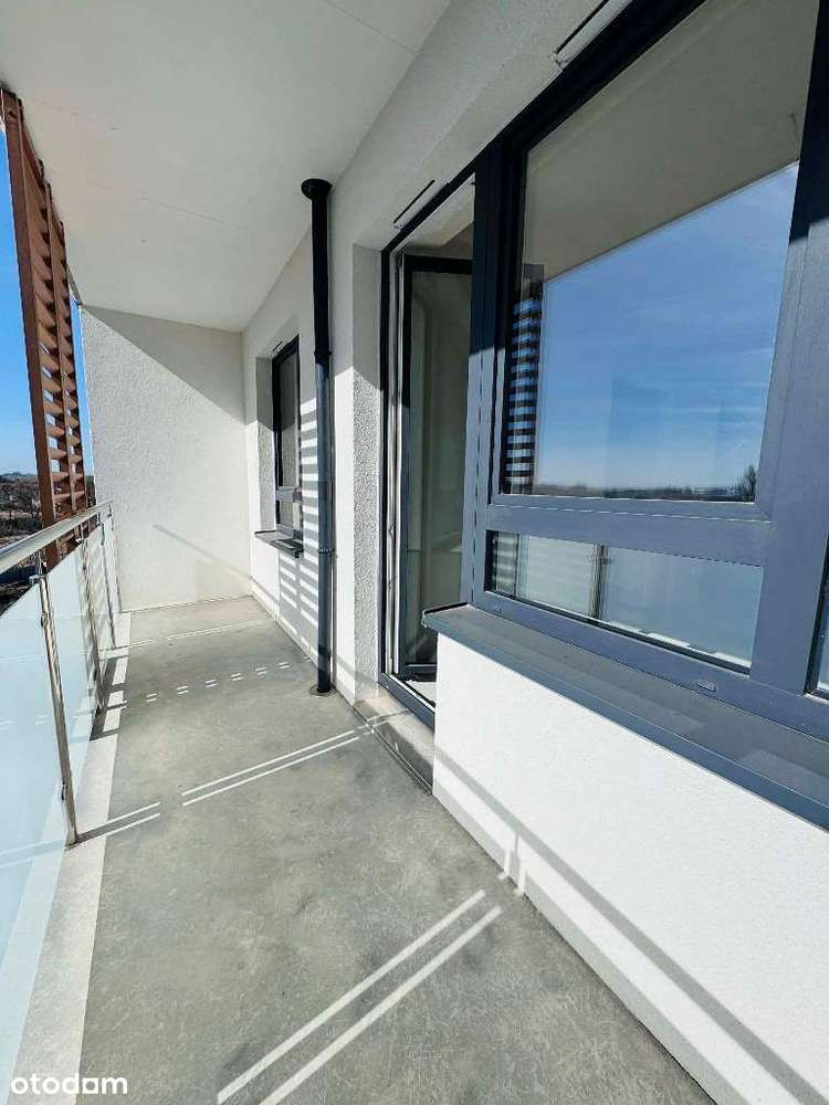 2 pok., duży balkon, m. postojowe, komórka lok.-5