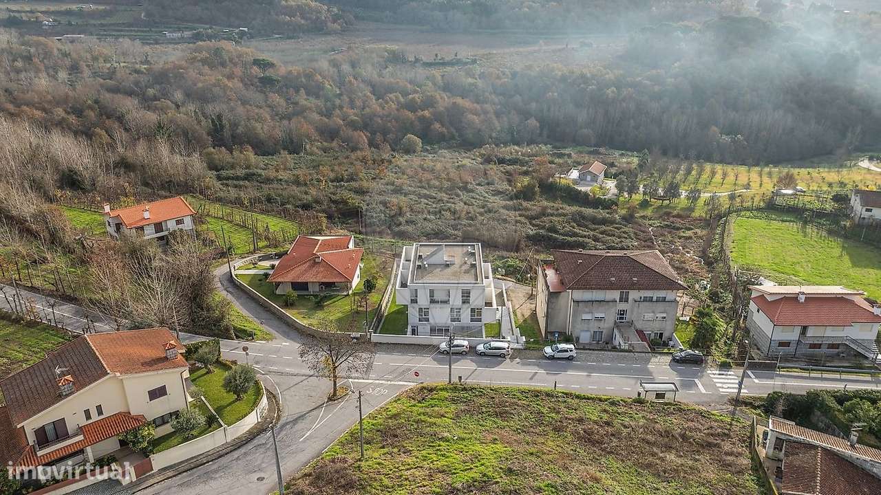 Apartamento T3 Duplex Novo | São Torcato, Guimarães-33