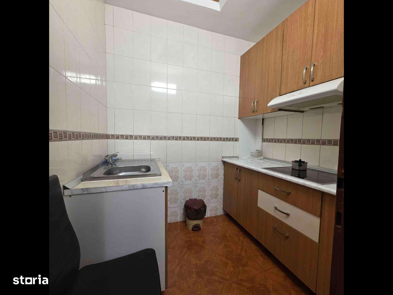 Apartament doua garsoniere centru istoric Brasov-4