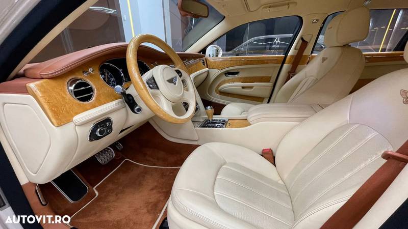 Bentley Mulsanne Standard - 26