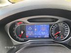 Ford S-Max 2.0 Titanium - 33