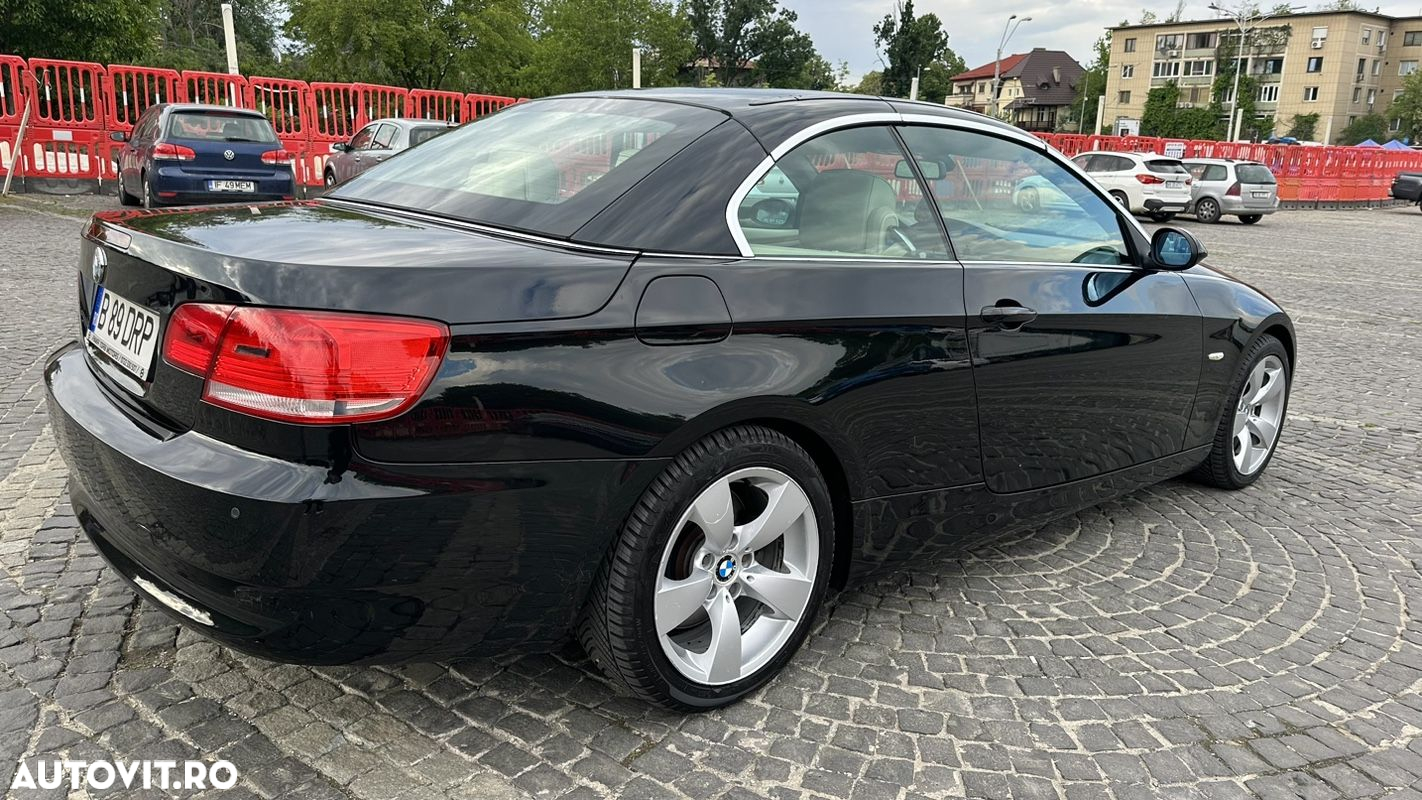 BMW Seria 3 325d DPF Cabrio Aut. - 4