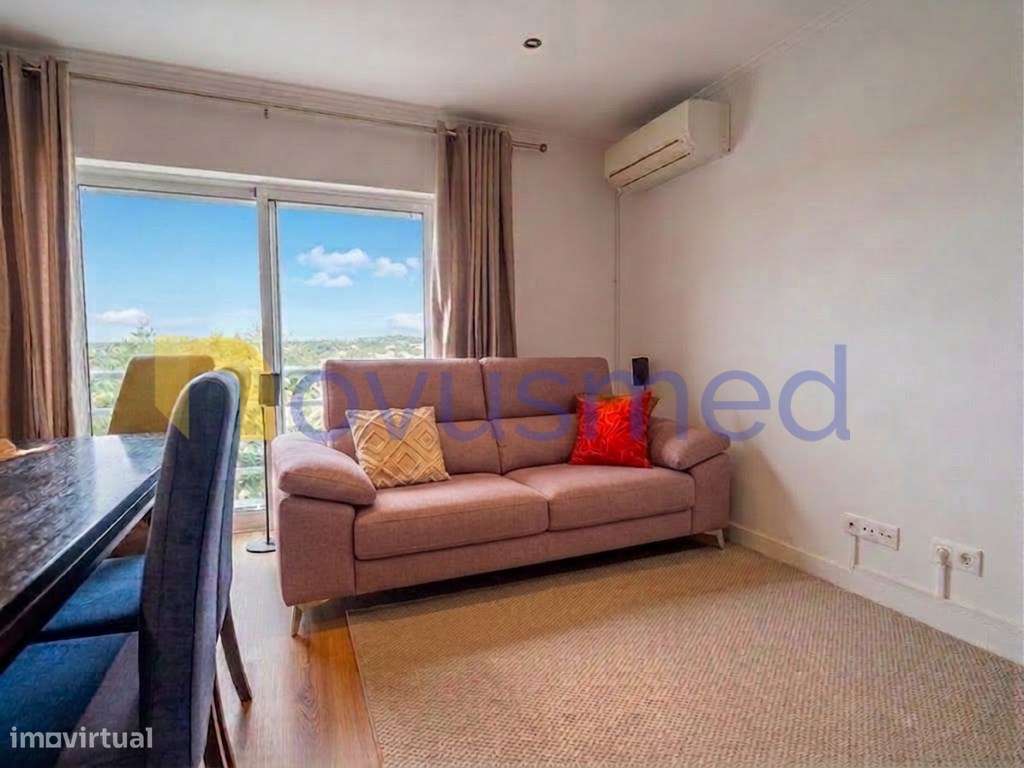 Apartamento T2 com Ar Condicionado nas Ferreiras-8