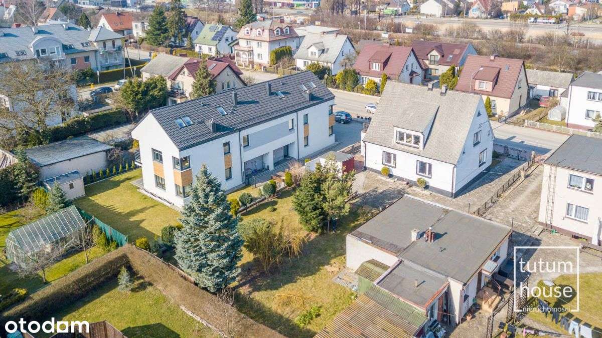 Przestronne Piętro Domu z Ogrodem | Dla Rodziny!-2