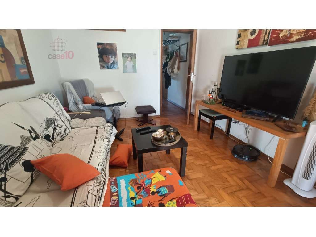 Vende-se andar de moradia T2 Centro de Beja - Grande imagem: 2/14