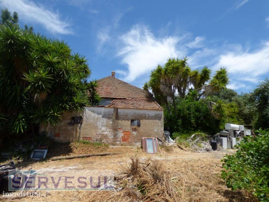 Casa antiga para restaurar em terreno de 7040m2 com vista Rio , loc... - Grande imagem: 5/20