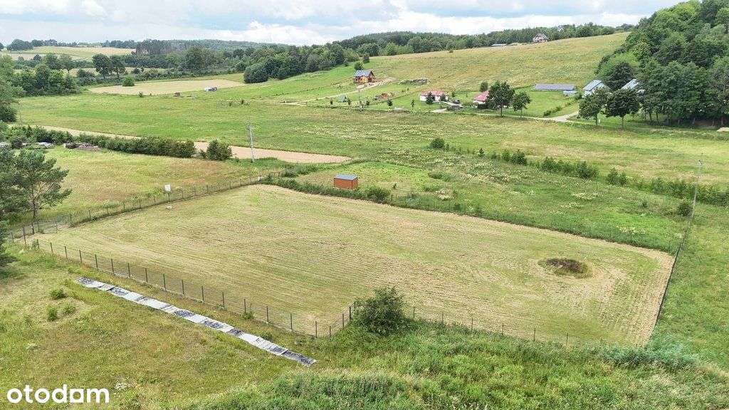 Działka z bezpośrednim zejściem do jeziora Komorze-4