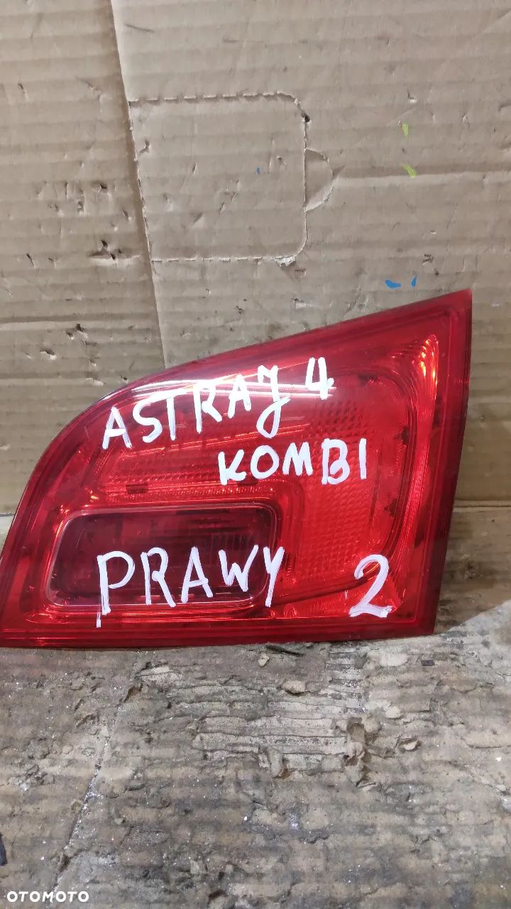 #LAMPA PRAWY TYŁ OPEL ASTRA J KOMBI nr 13282249 - 1