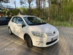 Toyota Auris 1.6 Premium + - 11