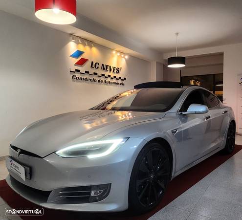 Tesla Model S 75D - 7