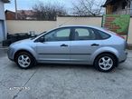 Ford Focus 1.6 16V Style - 11