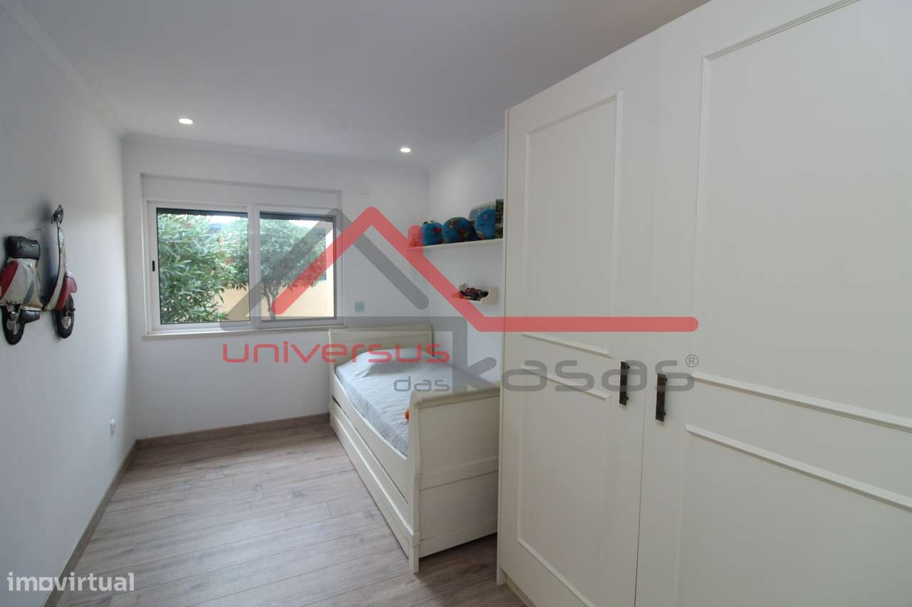 Moradia Isolada V3 com Piscina e Garagem - Terrugem, Sintra-28