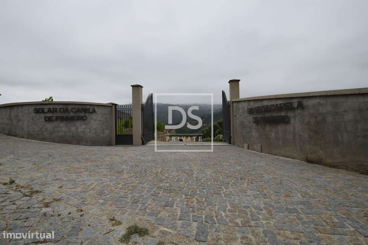 Quinta com vistas Douro em Sande e São Lourenço - Grande imagem: 1/53