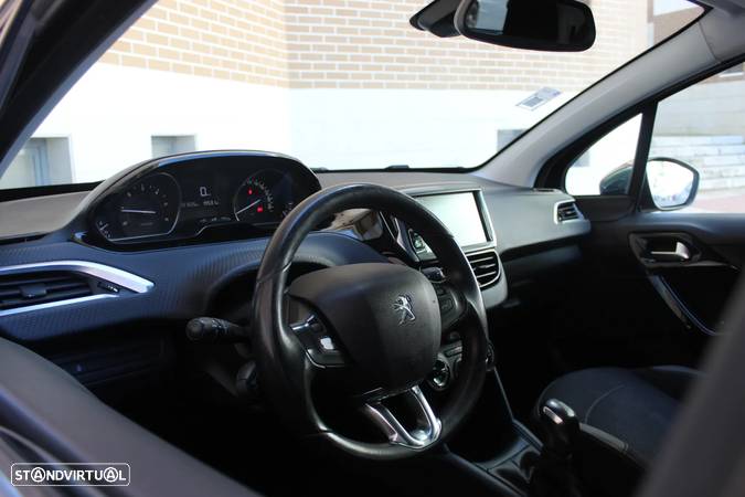 Peugeot 208 1.6 BlueHDi Style - 10