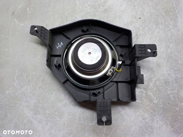 HYUNDAI H1 H300 07- SUBWOOFER GŁOŚNIK LEWY TYŁ EU - 2