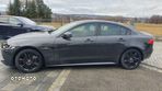 Jaguar XE 2.0 D AWD R-Sport - 4