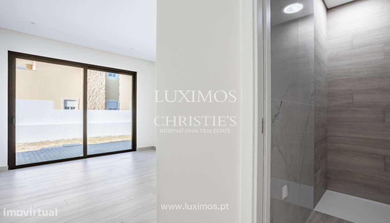 Moderna Moradia T3 com piscina em Monte Canelas, Portimão, Algarve - Grande imagem: 3/26