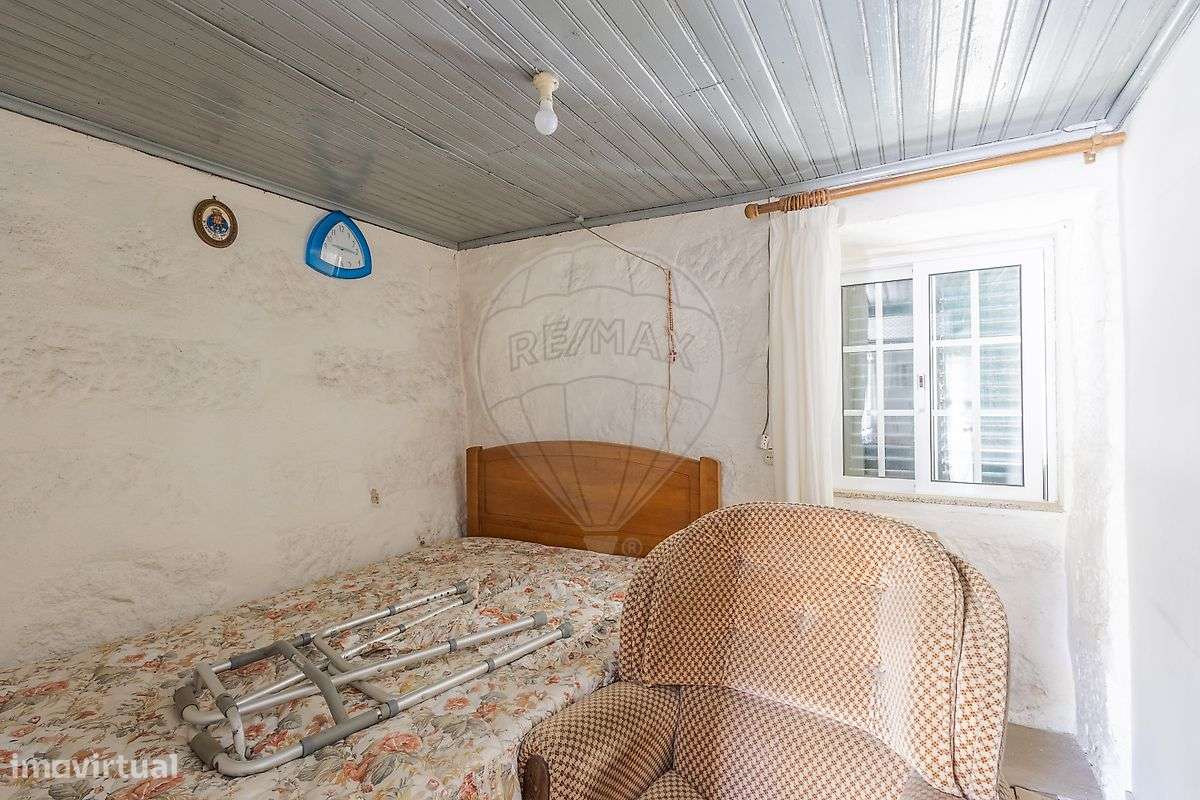 Moradia T2 para venda-23