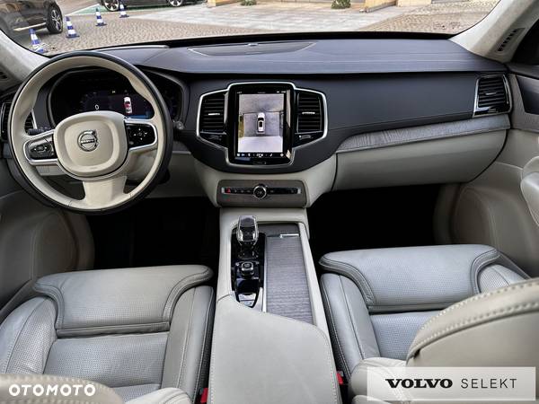 Volvo XC 90 - 11