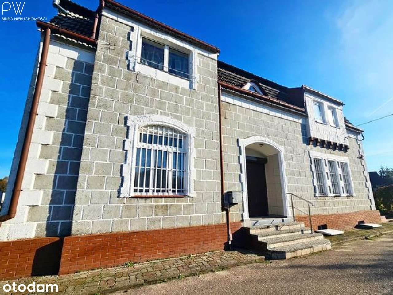 Dom z 3 mieszkaniami i garażem! Cena do negocjacji - Pełny obrazek: 4/20