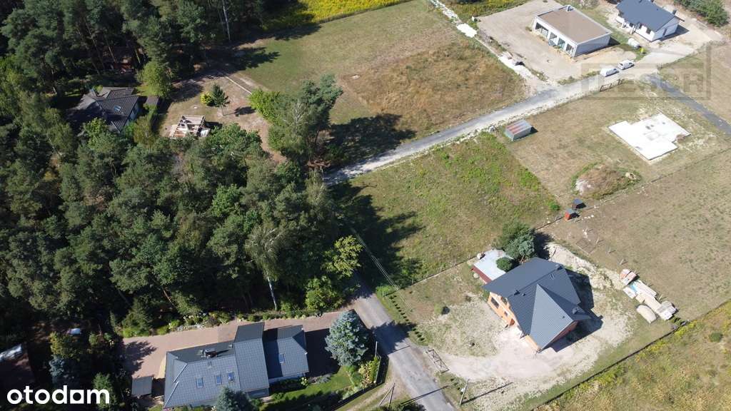 Pięknie położona działka w Kajetanach pod bliźniak-2