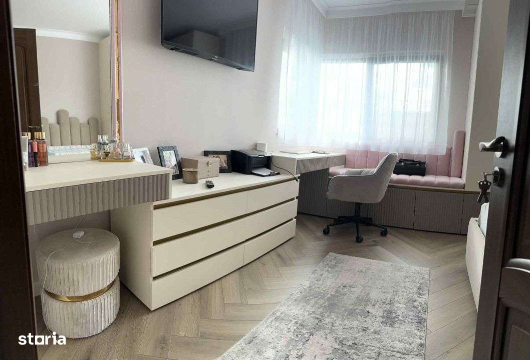 Casa superfinisata in triplex-15