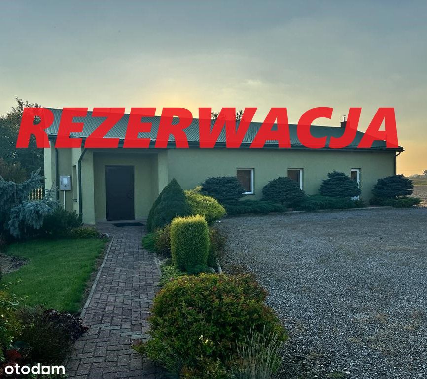 DOM Strzelce k. Nałęczowa / REZERWACJA