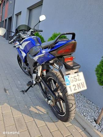 Honda CBR - 32