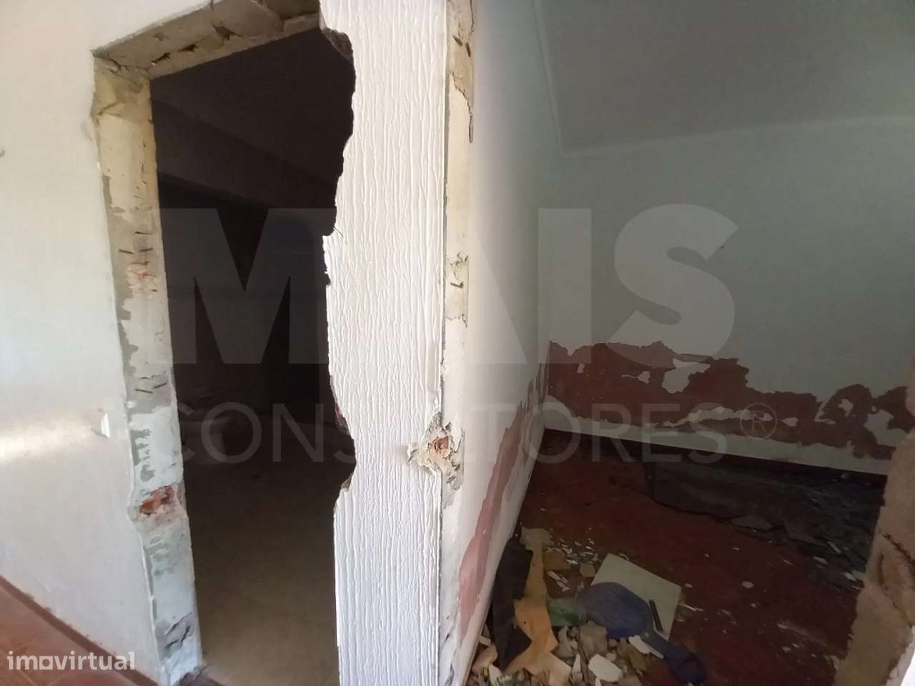 Moradia Bi Familiar com entradas independentes - Grande imagem: 4/50