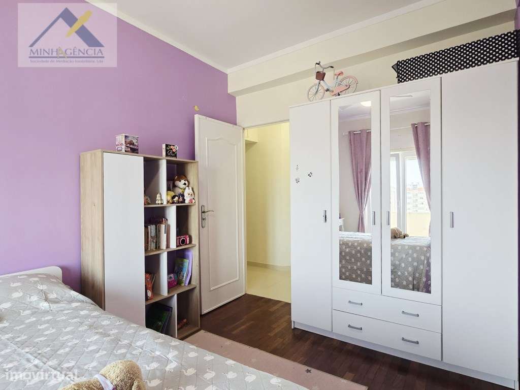 Apartamento T3 remodelado no Bairro do Liceu em Setúbal-24