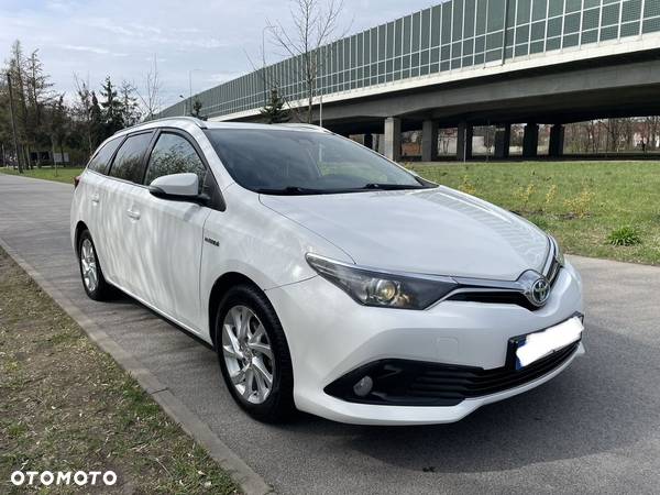 Toyota Auris - 3