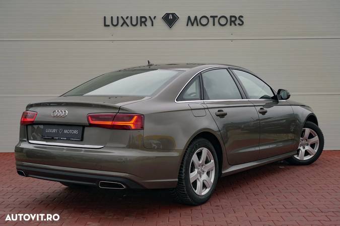 Audi A6 2.0 TDI ultra S tronic - 8