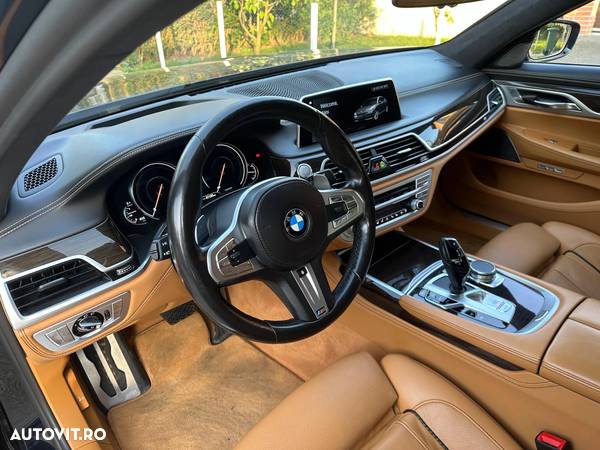 BMW Seria 7 740d xDrive - 10