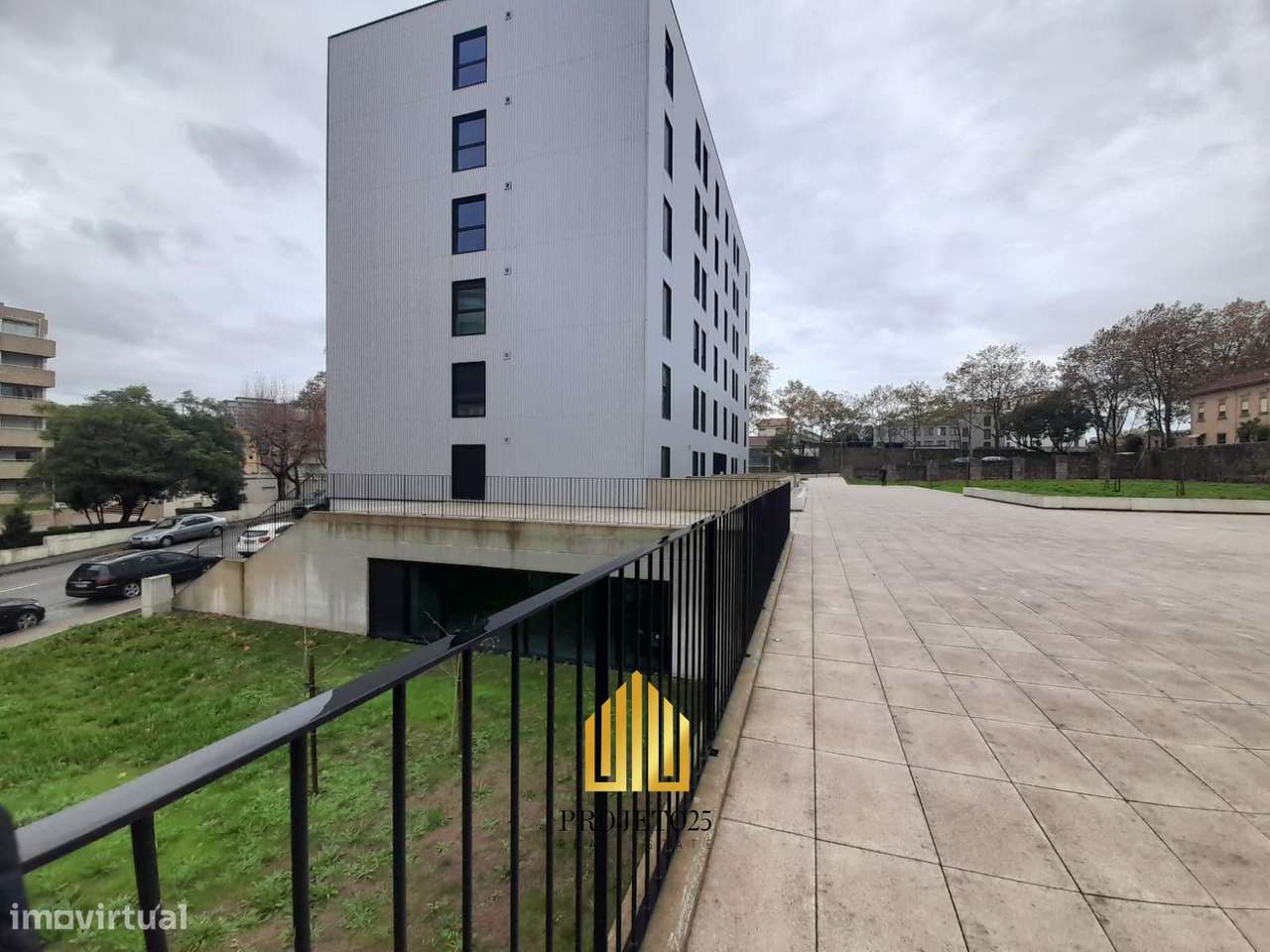 T0/T1 Hosp São João, Metro e Polo Universitário, Ginásio, Cowork-14