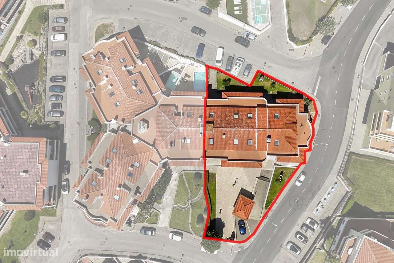 Activo Premium: Edifício de Escritórios Moderno com Elevado Potencial - Grande imagem: 3/60