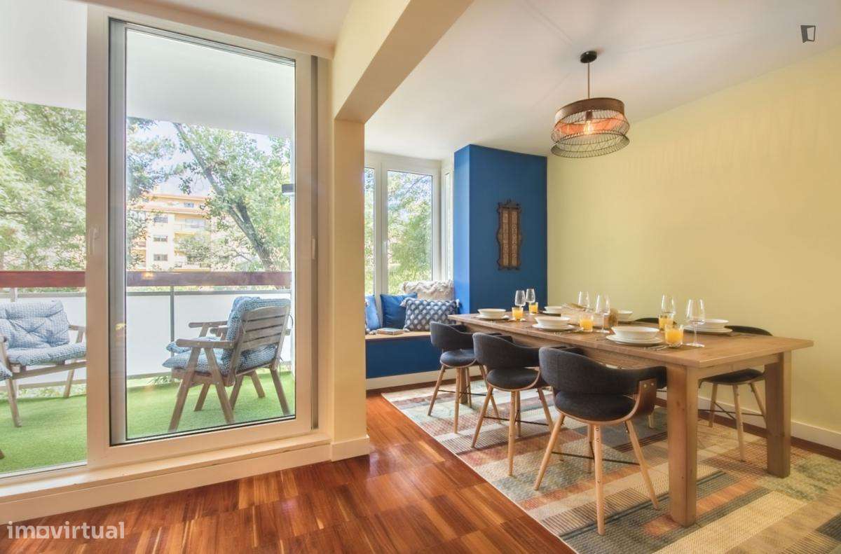 Apartamento com 3 quartos - localizado em Lisbon - Grande imagem: 3/9