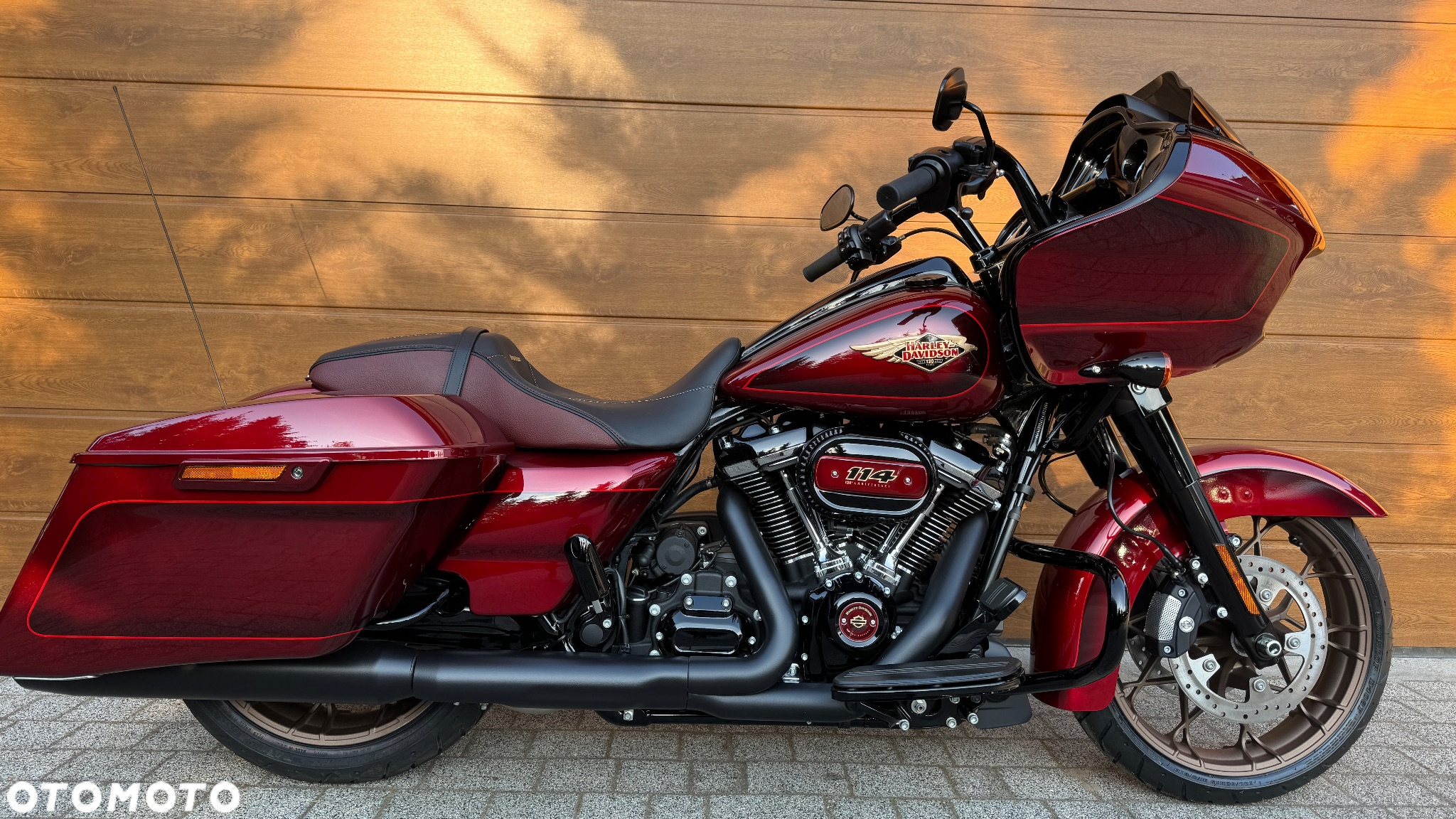 Harley-Davidson Touring Road Glide - 2